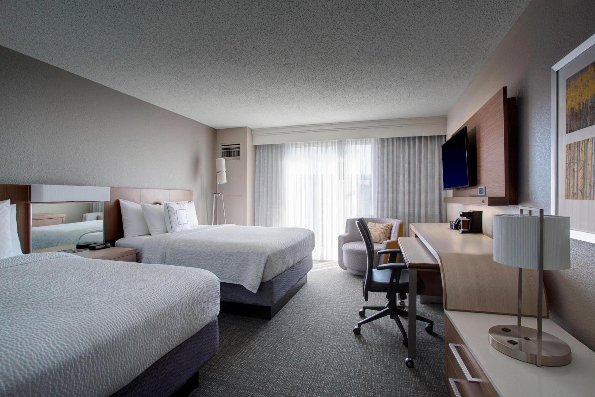 Hotel Courtyard By Marriott New Orleans Warehouse Arts District Extérieur photo